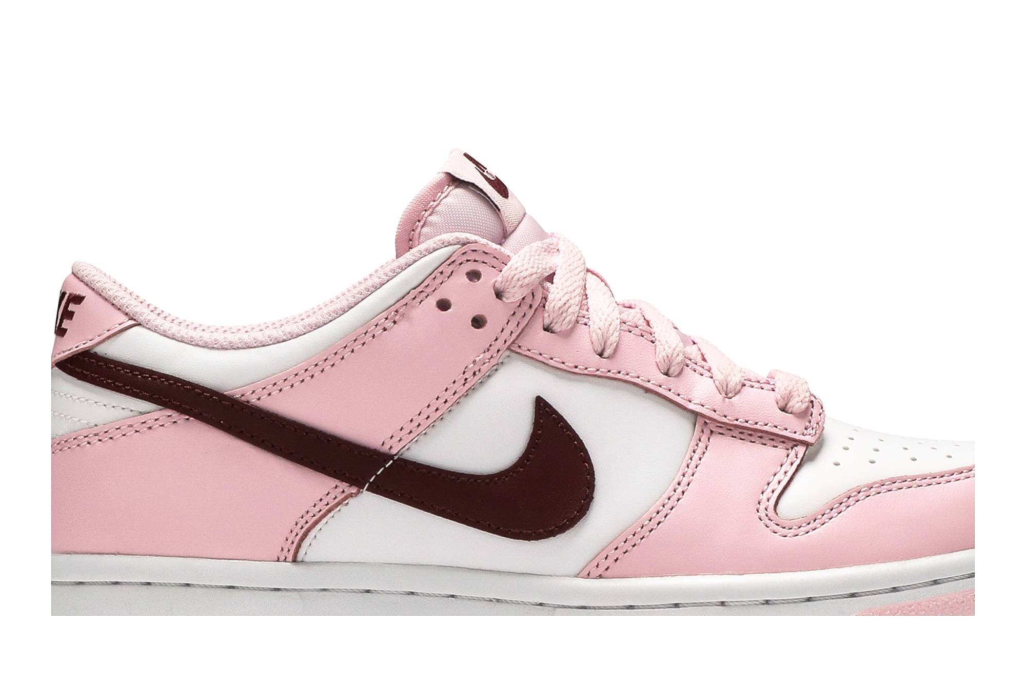 Nike Dunk Low ‘Valentine’s Day’ CW1590-601 Domahi store