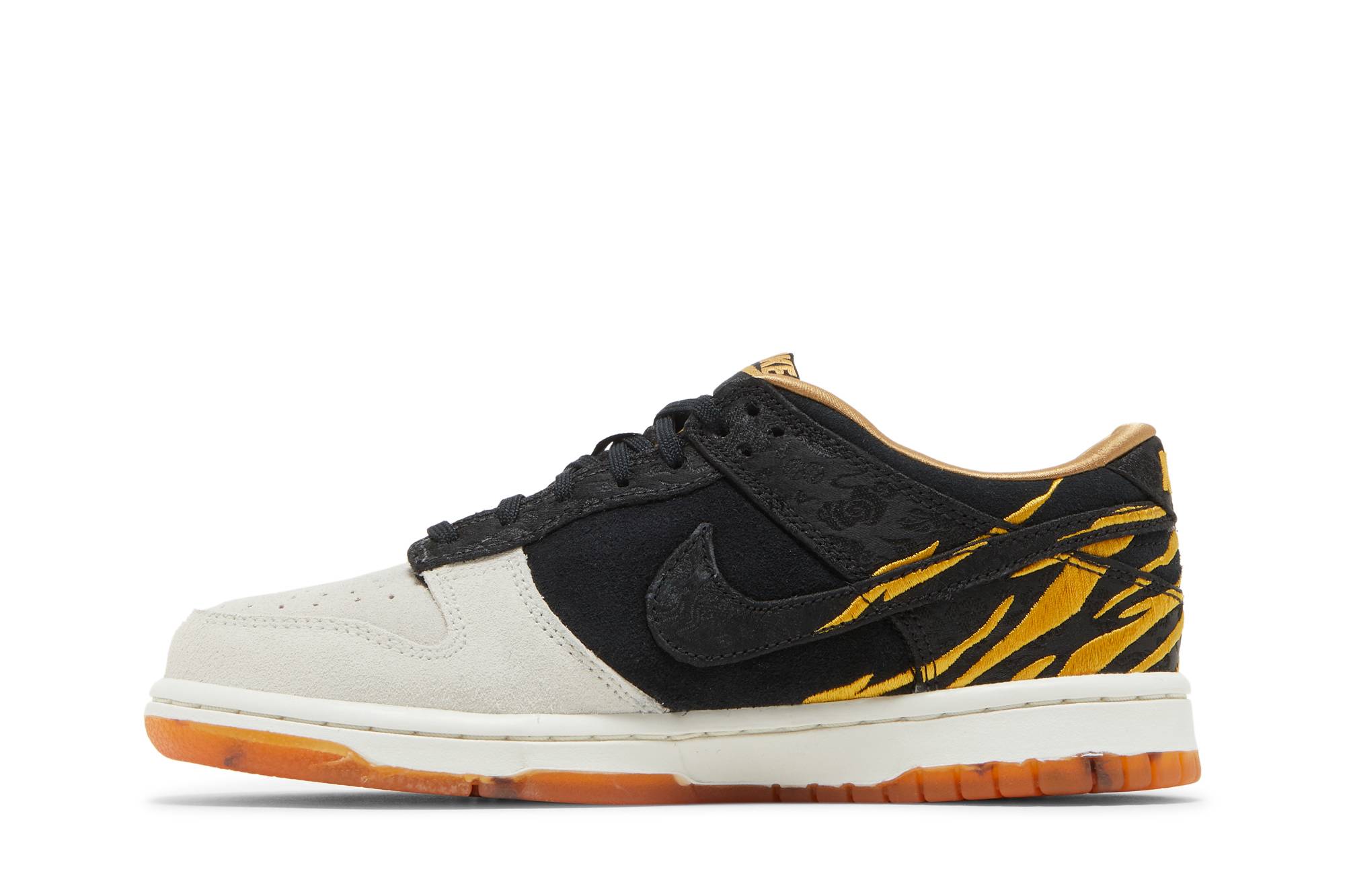 Nike Dunk Low ‘Year of the Tiger’ DQ5351-001 Domahi store