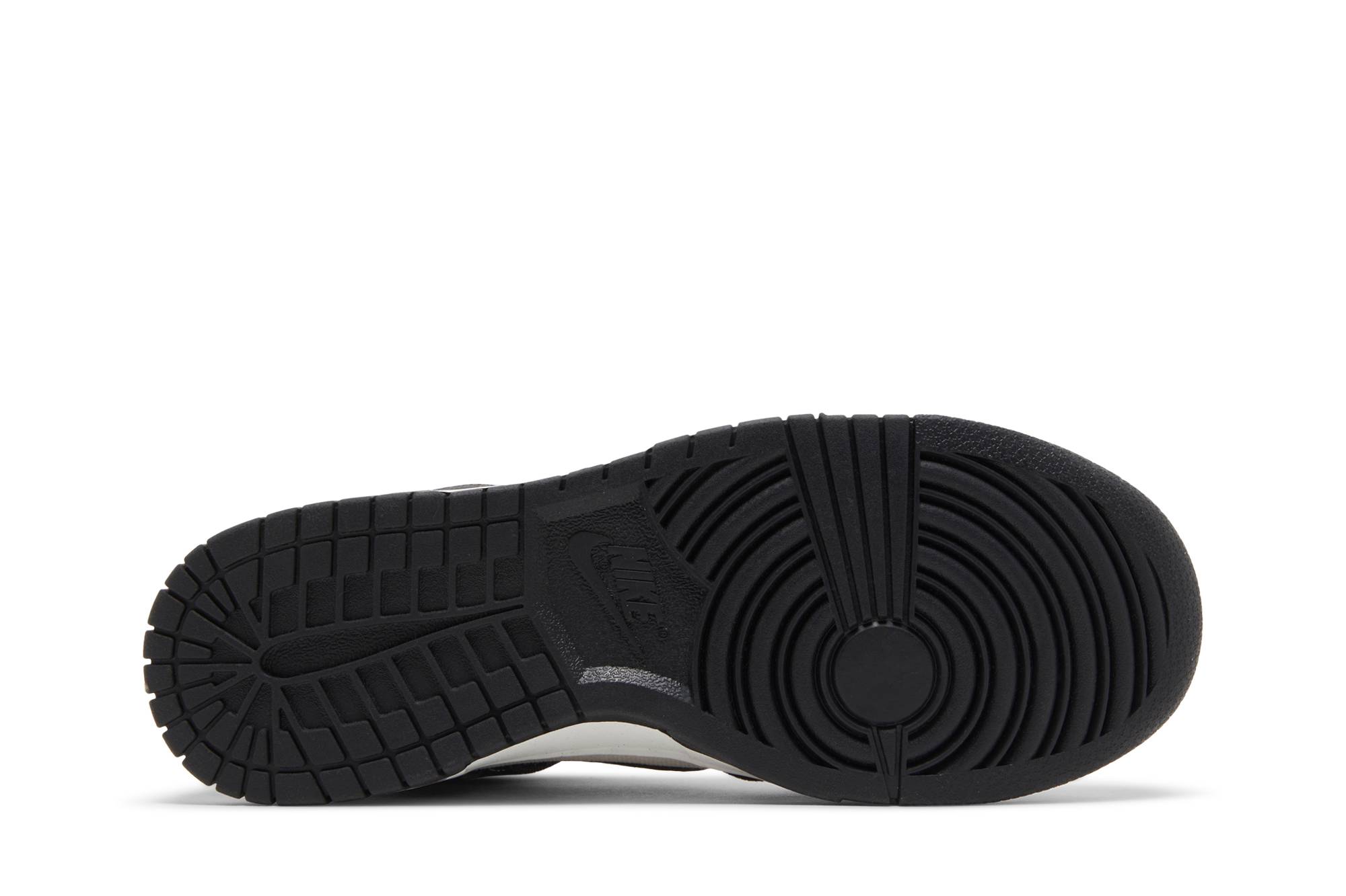 Nike Dunk Mid ‘Panda’ DV0830-102 Domahi Store