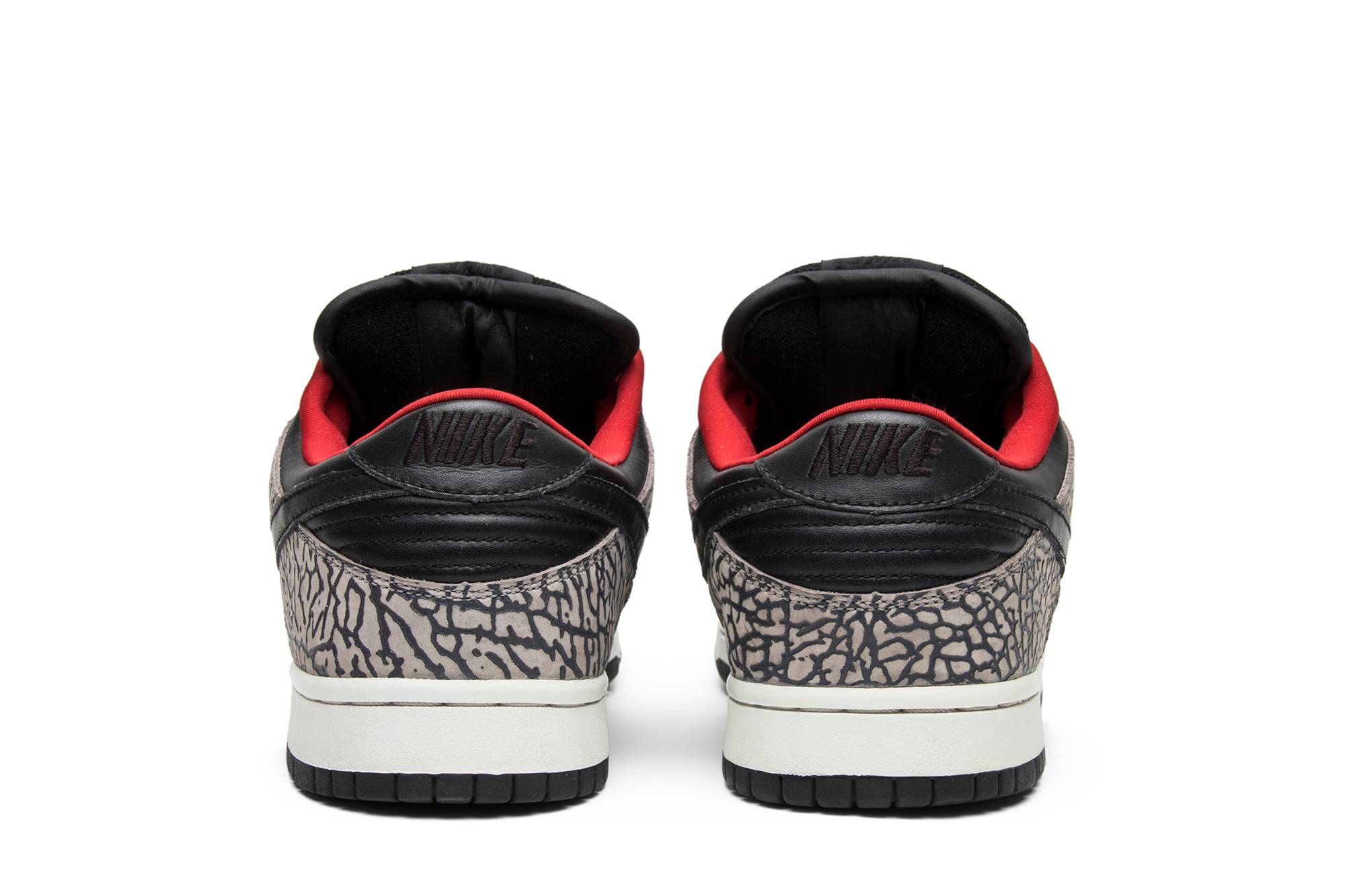 Nike SB Dunk Low Pro x Supreme ‘Black Cement’ 304292-131 Domahi store