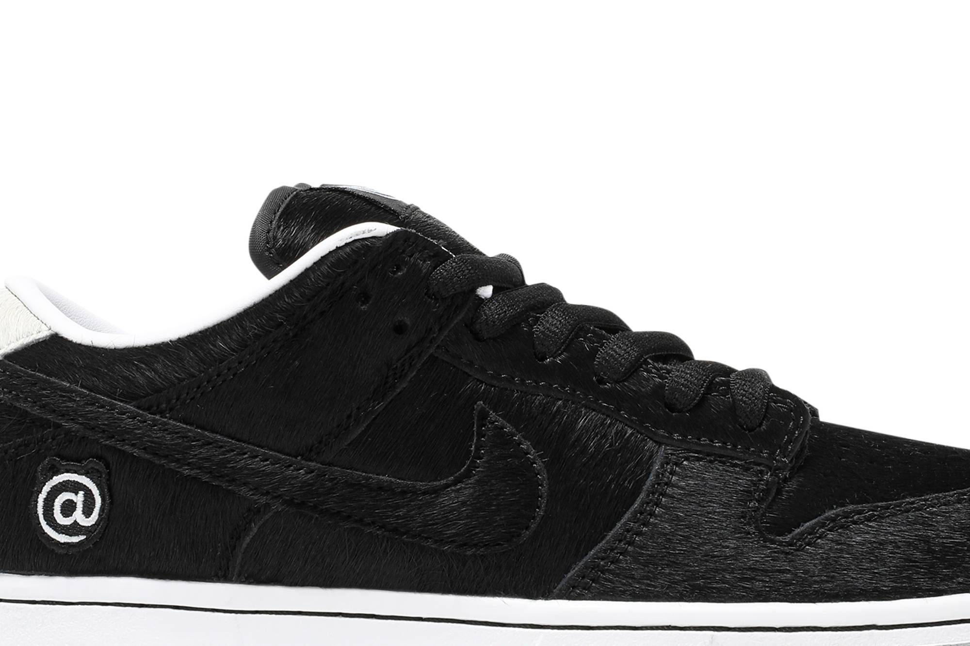 Nike SB Dunk Low x Medicom Toy ‘BE@RBRICK’ CZ5127-001 Domahi store